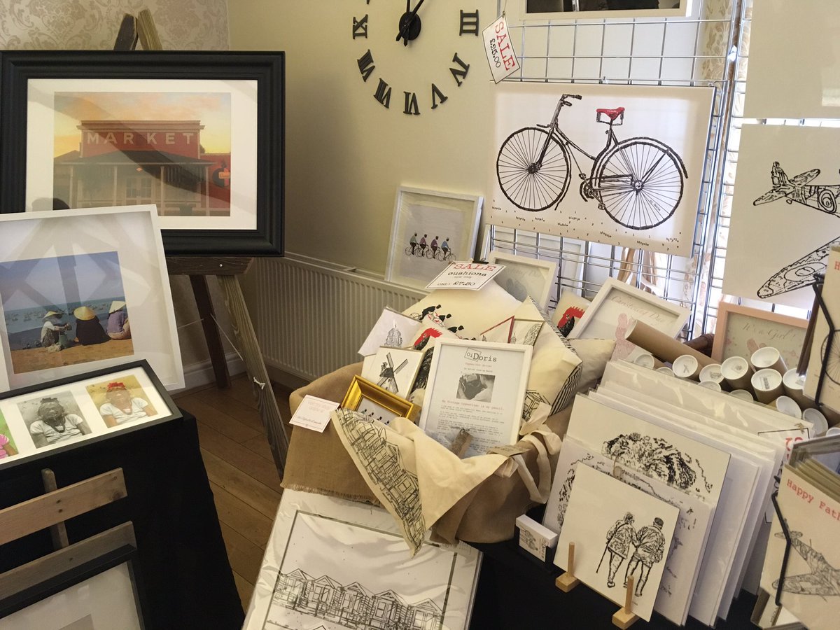 Lytham & St Annes (love where you live & visit) tweet media