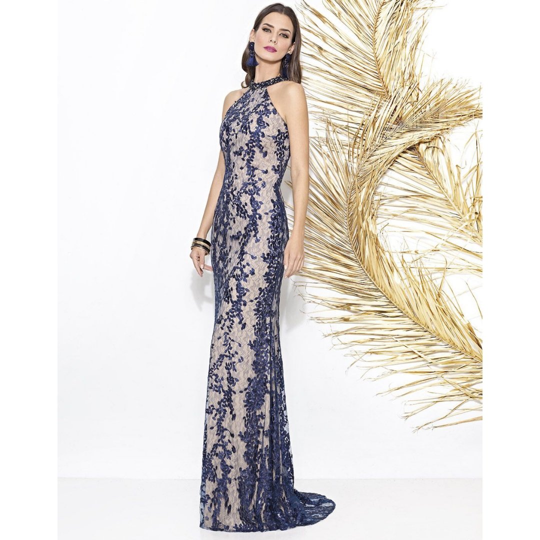 neroebianco's tweet photo. Perfect for any upcoming Winter balls/black tie events you may have. 

The style is dreamy and very figure flattering. https://t.co/LGfR9oH5dZ