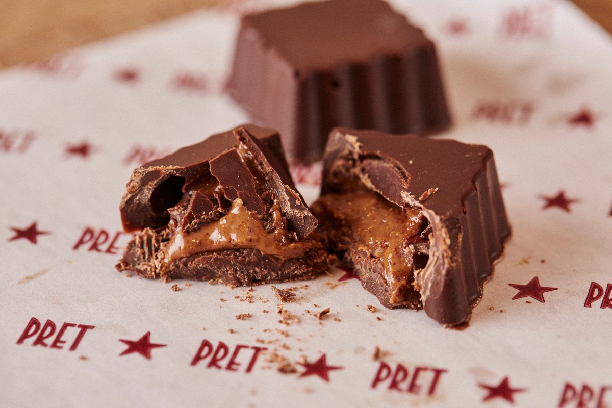 Pret's tweet photo. 🚨 VEGAN • ALMOND • BUTTER • BITES... 25.09.18 🚨 Tag a friend who needs to know 👇 https://t.co/4EjJz6QhgW