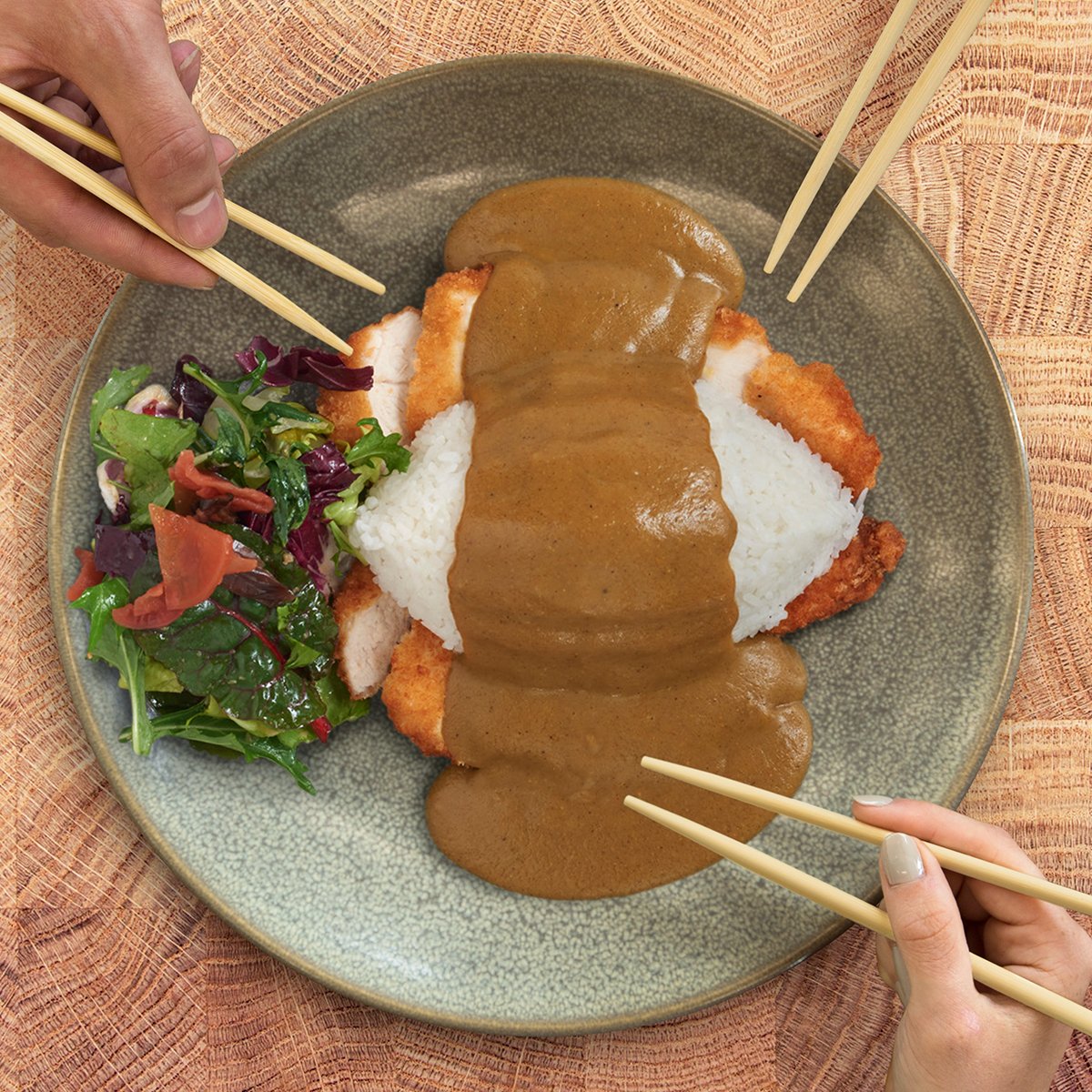 bondstcm1's tweet photo. Wagamama’s #katsucurry sauce has remained untouched since 1992...until now. To celebrate national katsu curry day on Sept 27th, Wagamama have created a fiery new katsu available only from 20 – 27 Sept. Can you handle the heat, are you a hot #katsuconvert or a #katsuclassic? #nkcd https://t.co/8BhFK79AQU