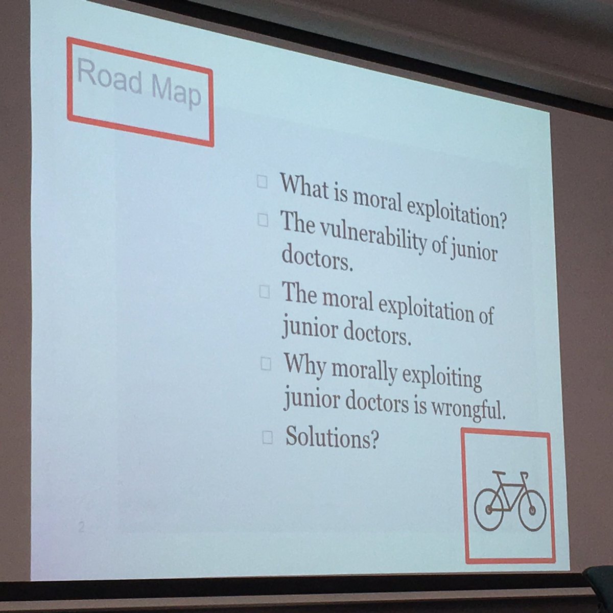 MMS_ethics's tweet photo. @joshp_j compelling us to believe that junior doctors are morally exploited &, therefore, vulnerable, in a landscape that lacks solutions... #ime2018 https://t.co/xuzAdeleW1