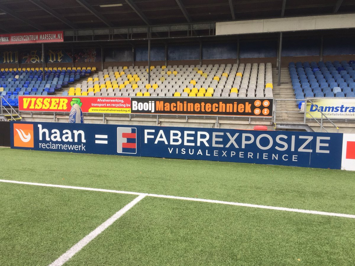 Op de zuid-tribune van het #Cambuur-stadion is vanaf nu Booij <a href="/Machinetechniek/">BooijMachinetechniek</a> te bewonderen! Bedankt! Snelle actie van <a href="/HaanReclamewerk/">Haan Reclamewerk</a> <a href="/FaberExposize/">FaberExposize</a> #exposure