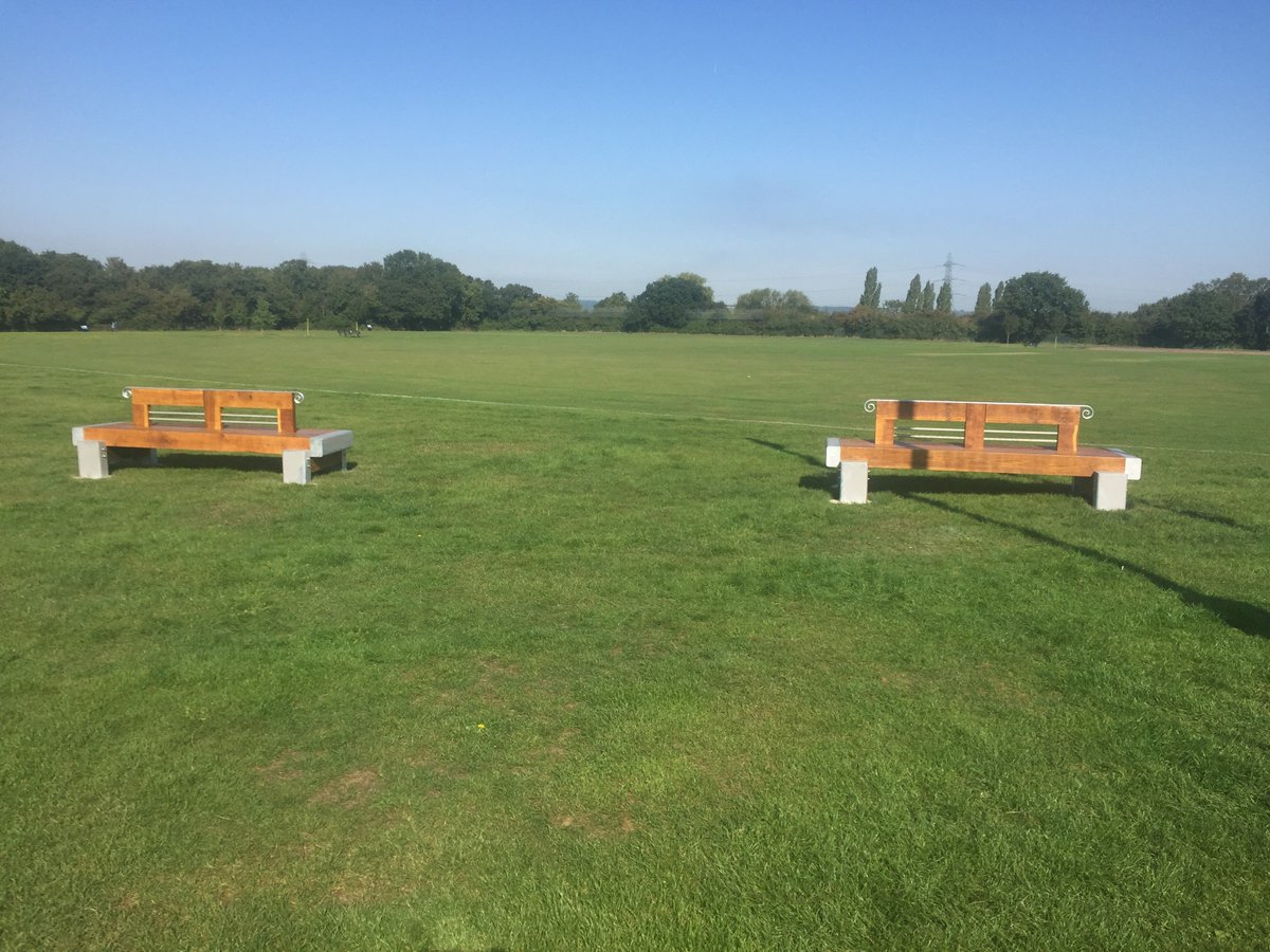 New Benches At Woodside Park Benfleet New Benches At Woodside Park Benfleet