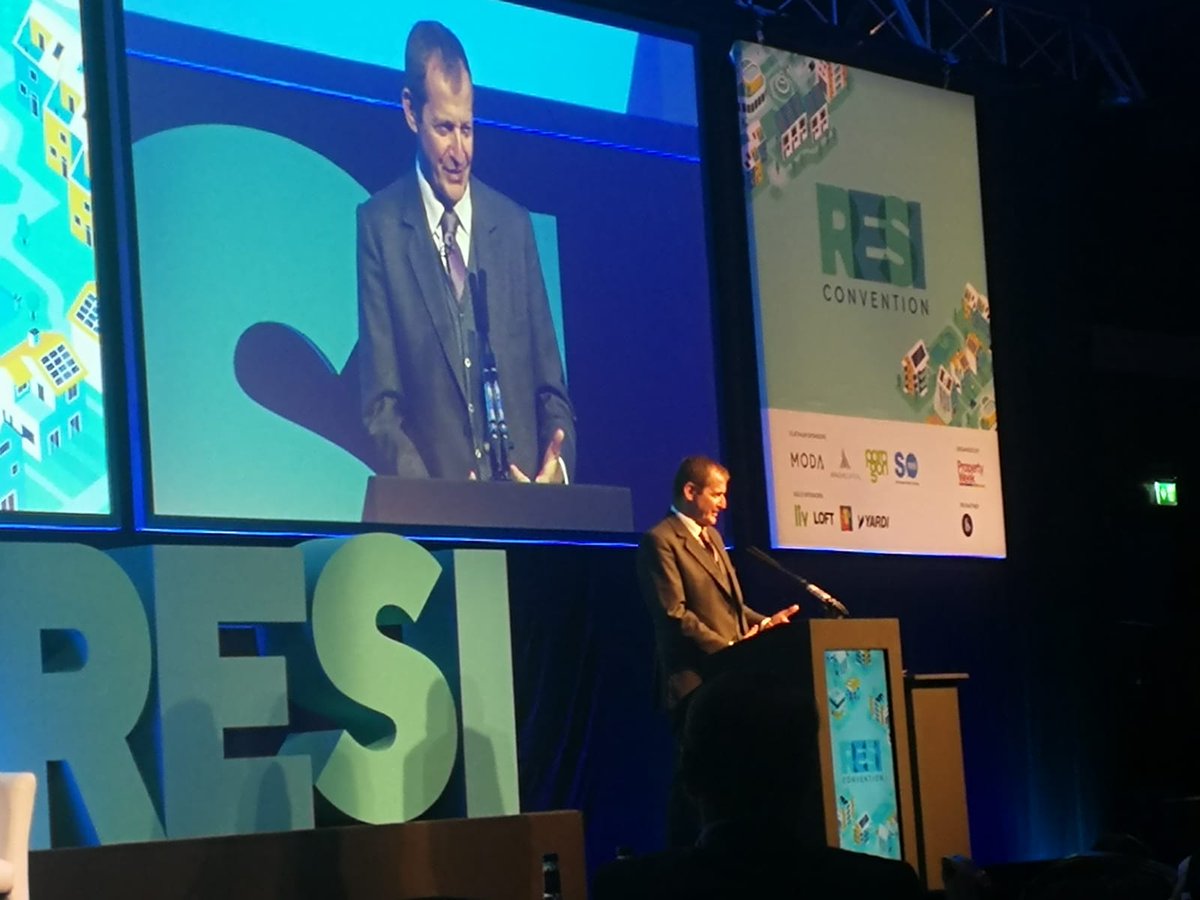 LuscombeSales's tweet photo. Alistair Campbell delivering the keynote at @RESIevent. #RESIcon has been mind blowing so far!
#RESIConf #UKproperty #residentialproperty #resiconference #property #conference #newport https://t.co/9SMRLuaI38