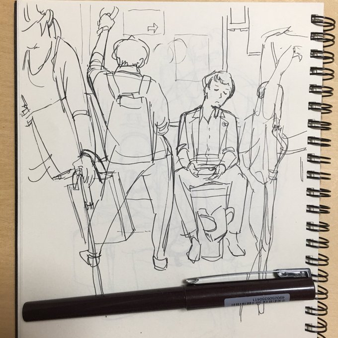 #電車スケッチ 
描く対象を選ぶようになって、描くのがより楽しくなってきた。
無印ノートは、表紙が硬いし安いしでありがたい。 