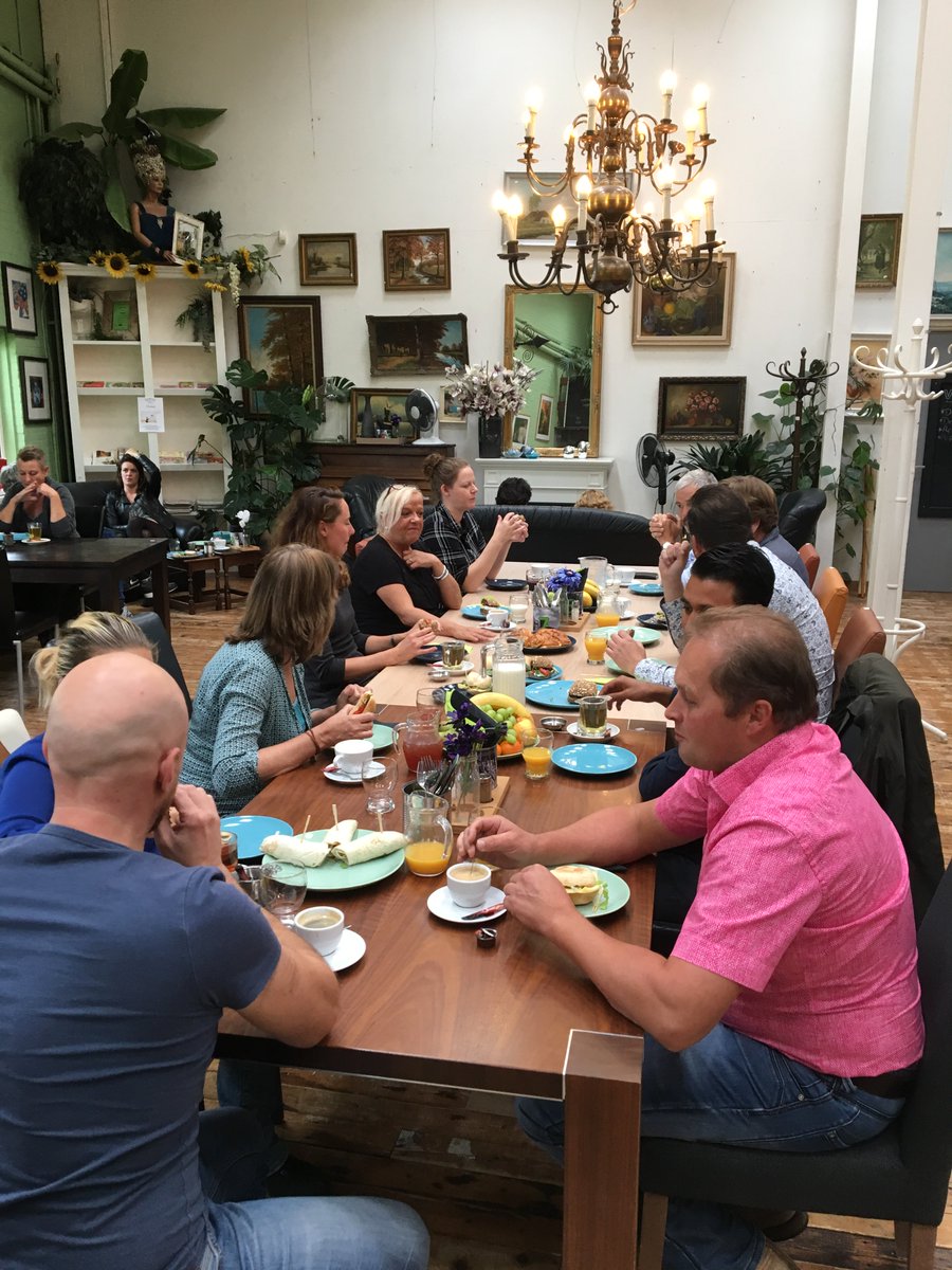 Ook onder de lekkere lunch bij Deksels gingen de impactvolle uitwisselingen verder #impacttrainingGPkringloop