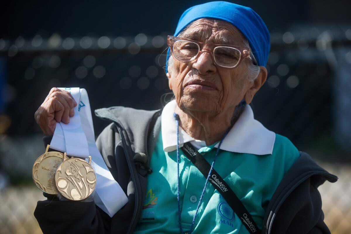 realpreityzinta's tweet photo. Congratulations to the 102 year old athlete Man Kaur for winning a gold medal 🥇 in 200m race at the World Masters Athletics Championship in Malaga, Spain. You make us all #Proud. #IndiasOldestFemaleAthelete! 🇮🇳🙏🏻🙌🏻 https://t.co/5bx3cjcImJ