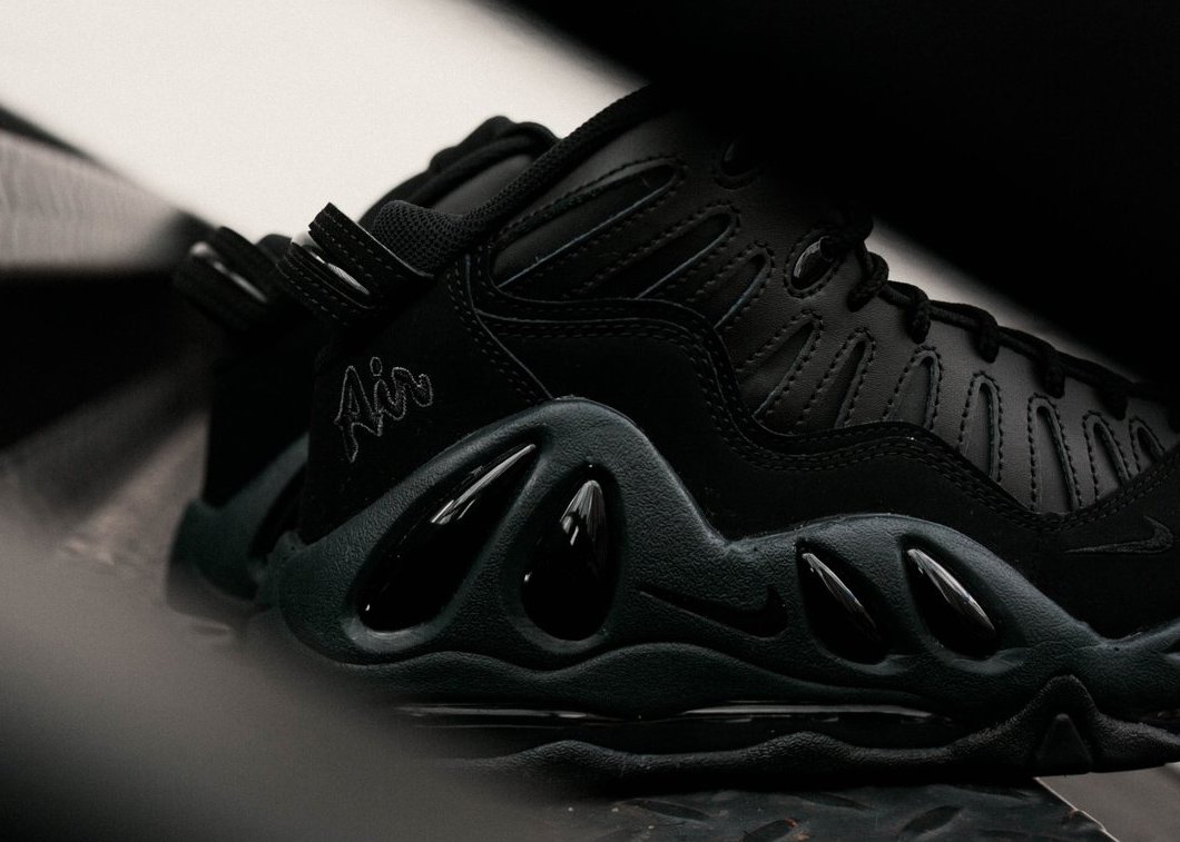 nike air max uptempo 97 triple black