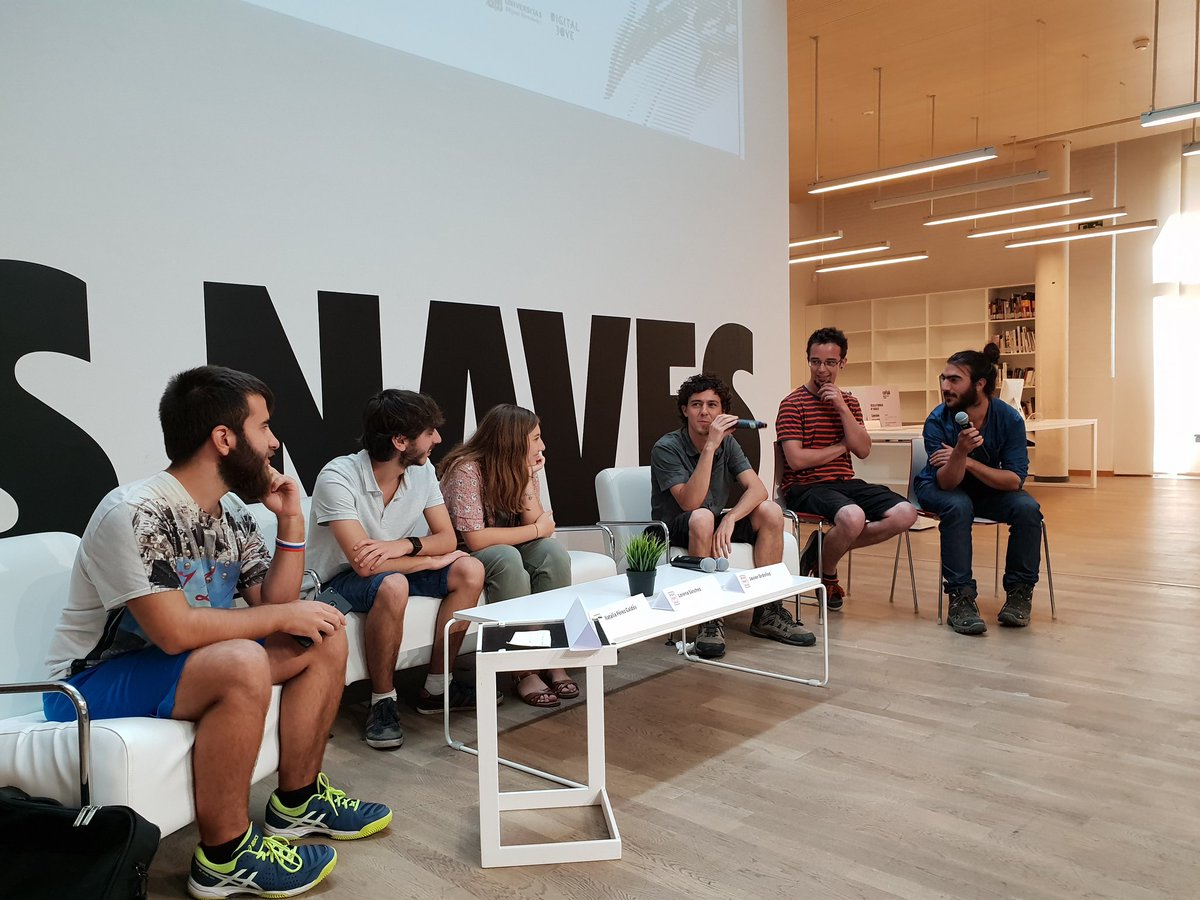 rosfilmfestival's tweet photo. Today appeared the teams that formed the #Filmrobothon. 7 teams of film-makers and engineers and the same challenge: create between all the members of the 2 robots, work with another 4 robots and make a film where the robots are will be actors.
Will they get the challenge? https://t.co/5xGB1XEctt