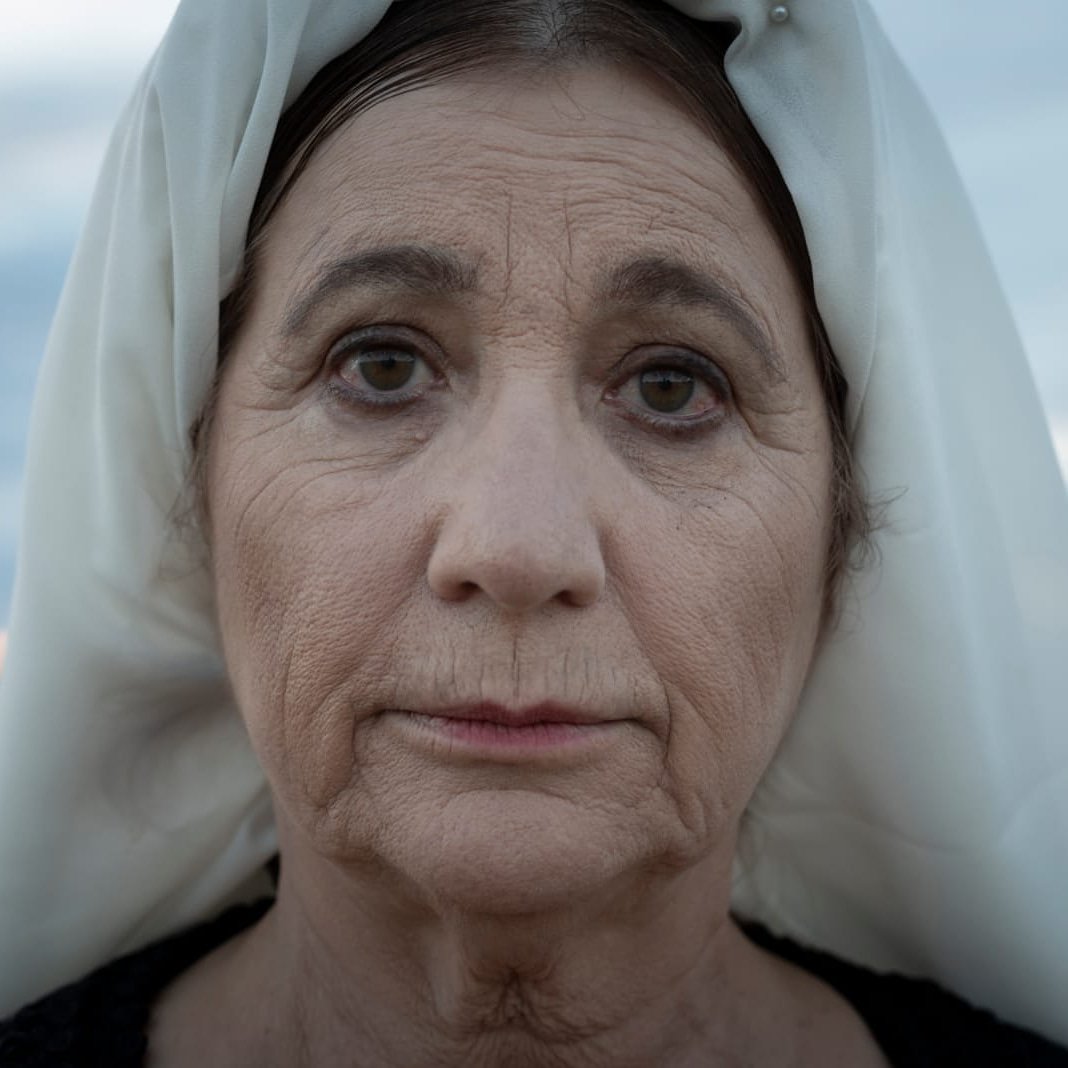 ¡Te queremos presentar a los protas de nuestro #Desembarco2018! Este año #LeonordeFrancia estará bajo la piel de una de nuestras mejores actrices #PazGonzález. ¿quién se puede negar a encarnar a uno de los personajes más importantes de nuestra historia? Nadie en sus cabales. 😎😁