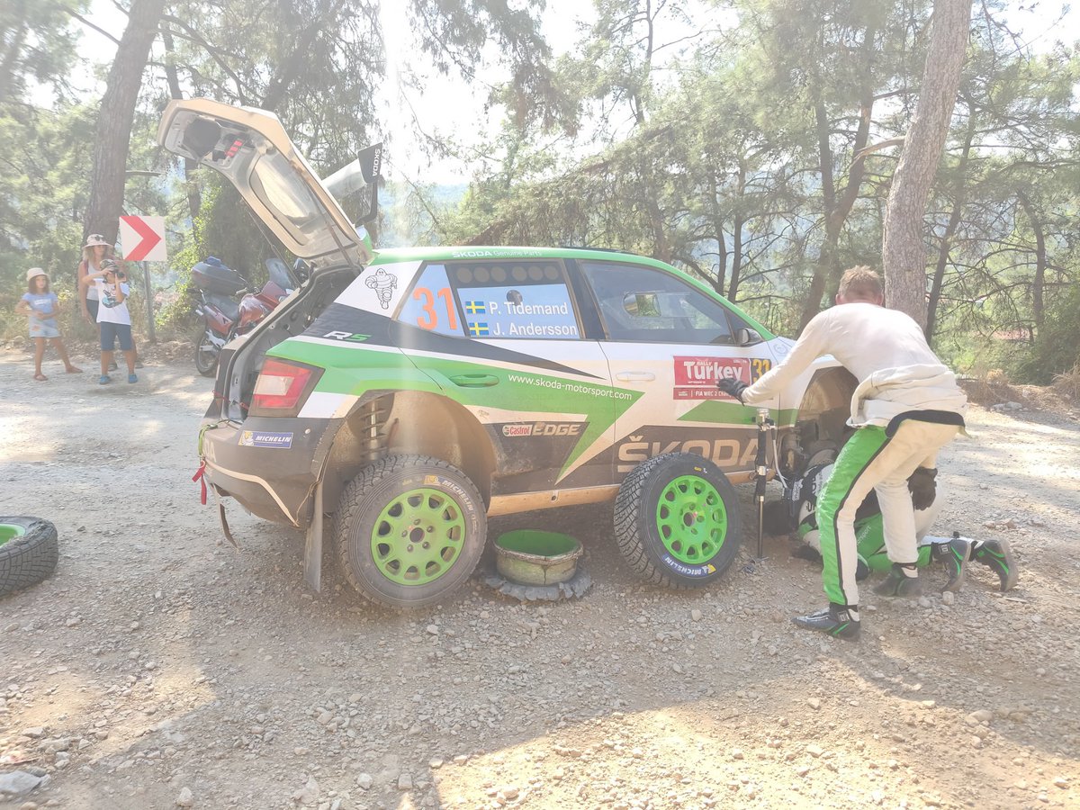 Rally de Turquía 2018 - Página 2 DnDb3eKX0AIDUkK