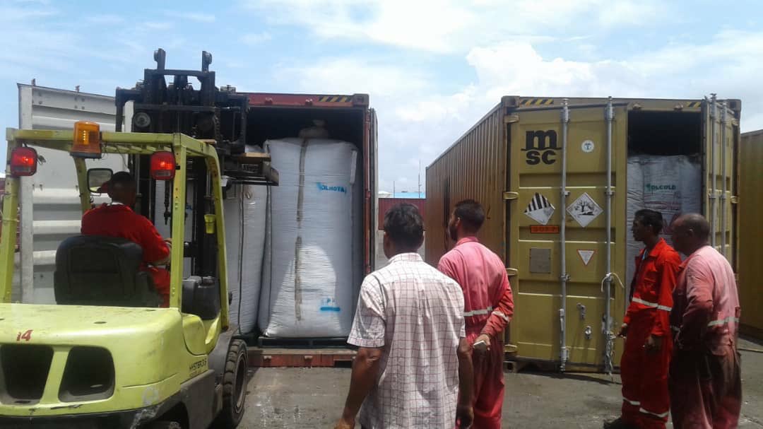 RecyclandesMrd's tweet photo. Exportando desde Venezuela. Reciclaje, solucionando el problema de la basura. Export Exportador PET Plastico. Exportamos Carbon y otros Productos https://t.co/APsAlqbyuI