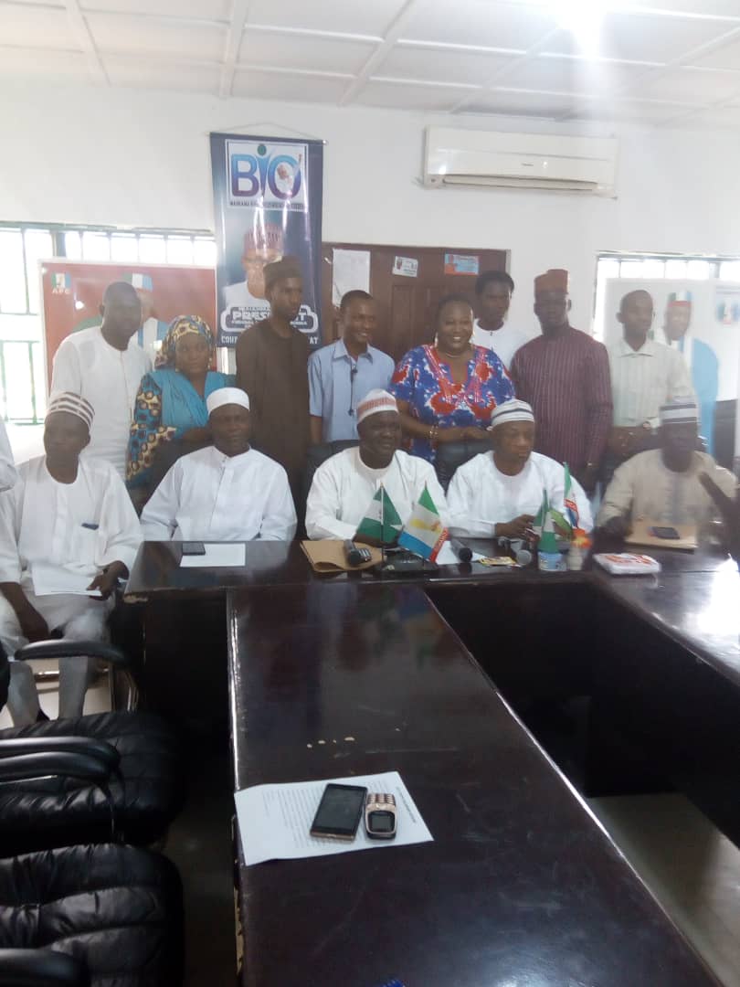 sisiglow's tweet photo. APC youth volunteers of the IRI YPLA pay advocacy visit to party leaders to demand for youth inclusion in the party structure and responsive governance through service delivery .#TrainedToTransformNG
#TrainedToLeadNG #ResponsiveGovernance
#ResponsivePoliticalPartyProgram https://t.co/y6dRSWxsdv