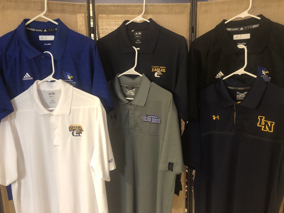 TuckerTm's tweet photo. @LIBERTYSCHOOLS @LHSJAYS @LNEagleNews Gonna be late...trying to figure out my wardrobe. #LPSleads #BirdPride #CommunityUnityWeek https://t.co/LD6IyMVd22