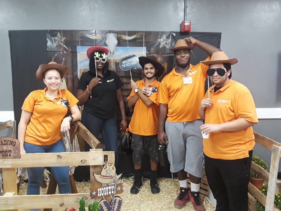 Me & my team celebrating Wild Wild West style @ 277 Success Sharing Extravaganza........ #Howdypartner