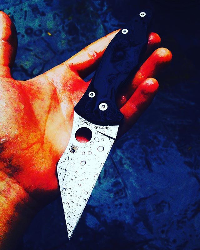 EdgeMattersUK's tweet photo. Iv owned ,Carried,Used and Loved the #yojimbo2 by @martialbladeconcepts and @spyderco_inc since it first hit the shelves way back when ,Such a perfect thing 😎🙏🏻#becausewombles #edgemattersfam #edgemattersuk #edgematters #productionknives #productionk… https://t.co/wyrSK6bDuV https://t.co/ZfABpt8IEz