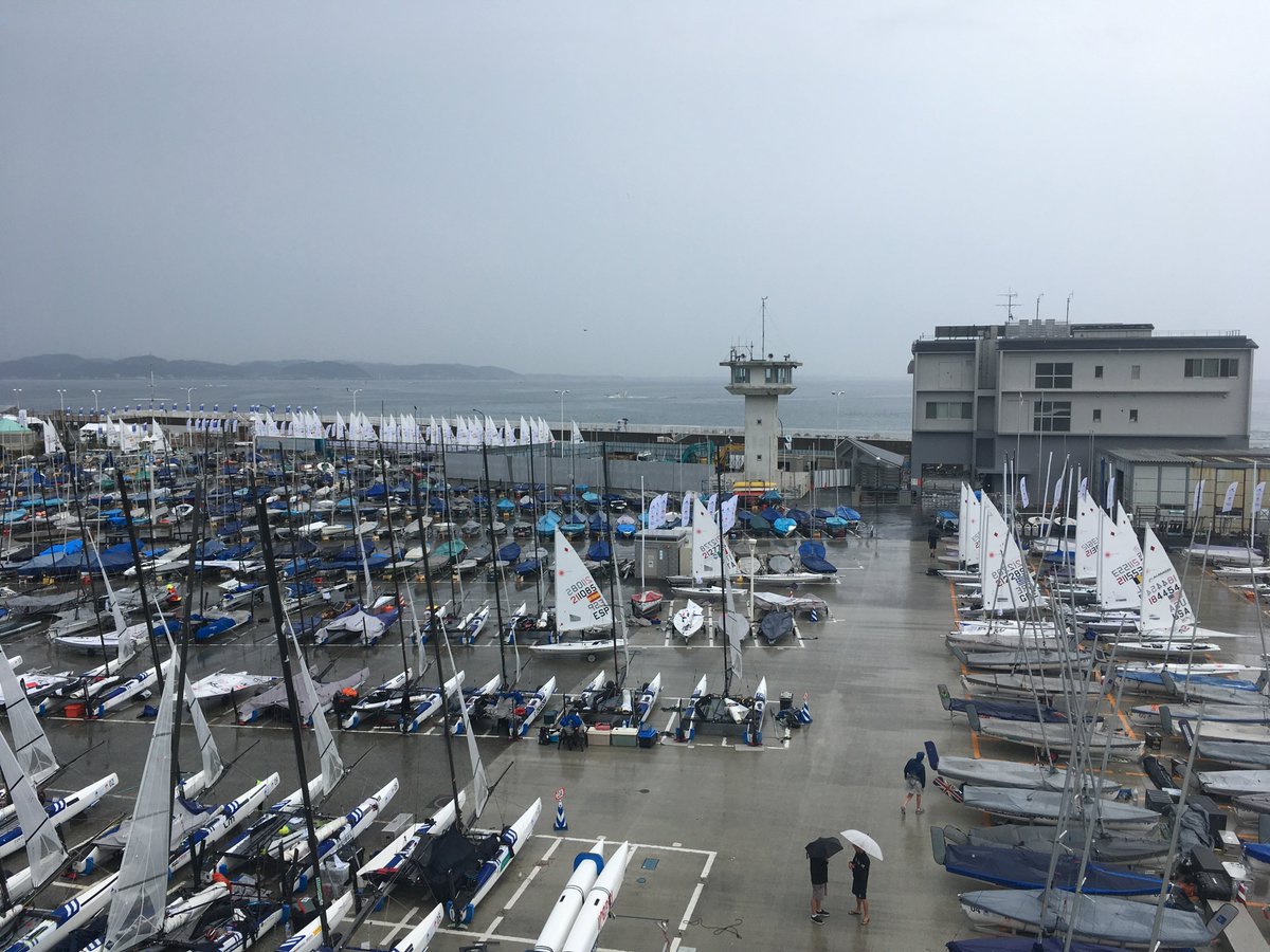 No wind again today and despite an enjoyable tour of the bay this afternoon trying to find some, there was no luck and we were abandoned until tomorrow - the final day of fleet racing before medal races.
#Brigadoon #RoadToTokyo2020 #TeamLymo
@GACPindar @SailboatsUK #RoosterKit