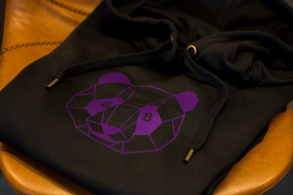 Just finished this special request hoodie for <a href="/WhalePanda/">WhalePanda</a> :)

Color combination is pretty dope!