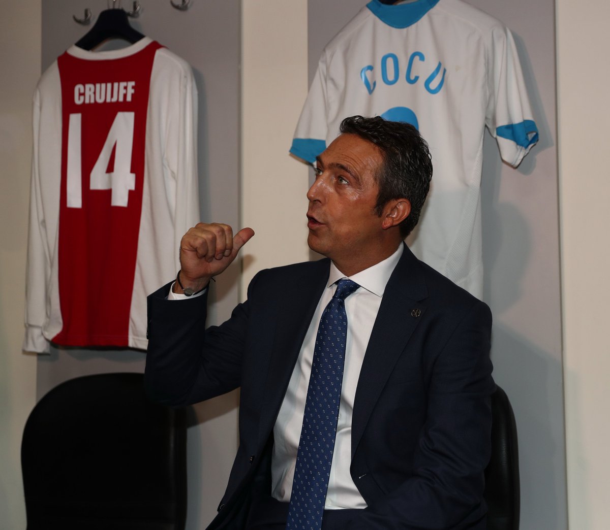 Fenerbahce's tweet image. Fenerbahçe Efsanesi Stadyum Turu Lansmanı gerçekleşti.

👉 @fnrbhcefsanesi

📎 bit.ly/2xhdVZg