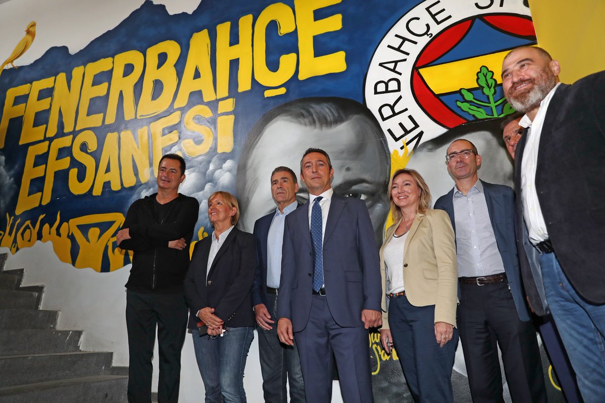 Fenerbahce's tweet image. Fenerbahçe Efsanesi Stadyum Turu Lansmanı gerçekleşti.

👉 @fnrbhcefsanesi

📎 bit.ly/2xhdVZg