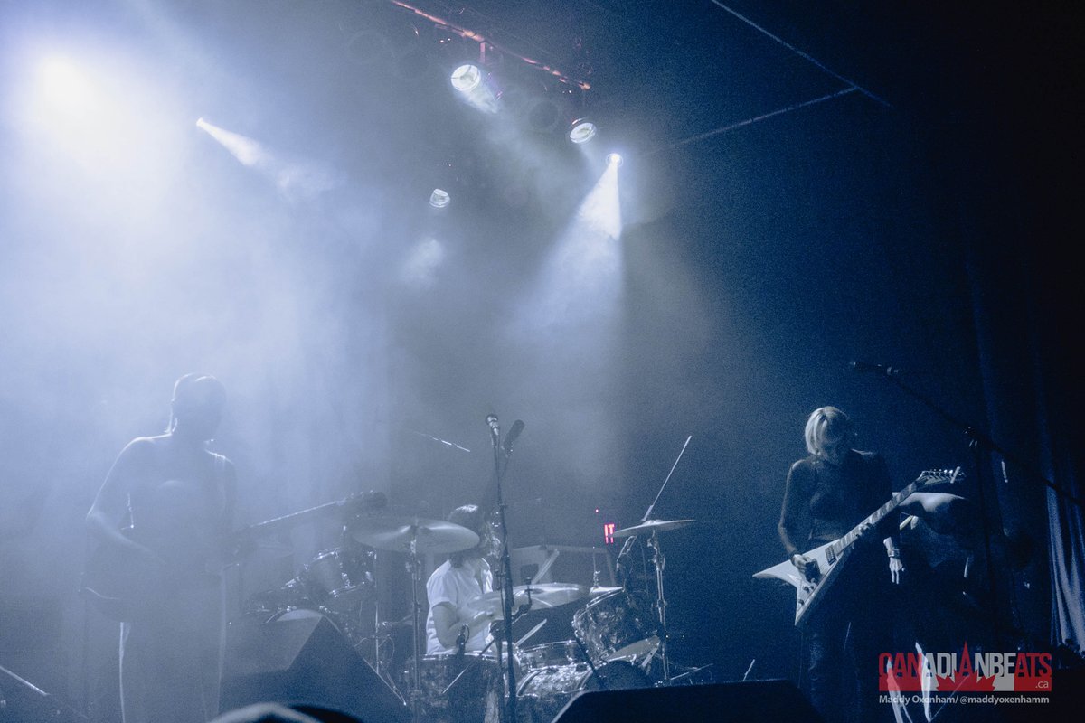 CanadianBeats1's tweet photo. Our @beepricekucher &amp; @maddyoxenhamm teamed up to cover @FIDLAR @DillyDallyTO and NOBRO in #Toronto! https://t.co/2yh00tjb97 https://t.co/UDEziZdmsS
