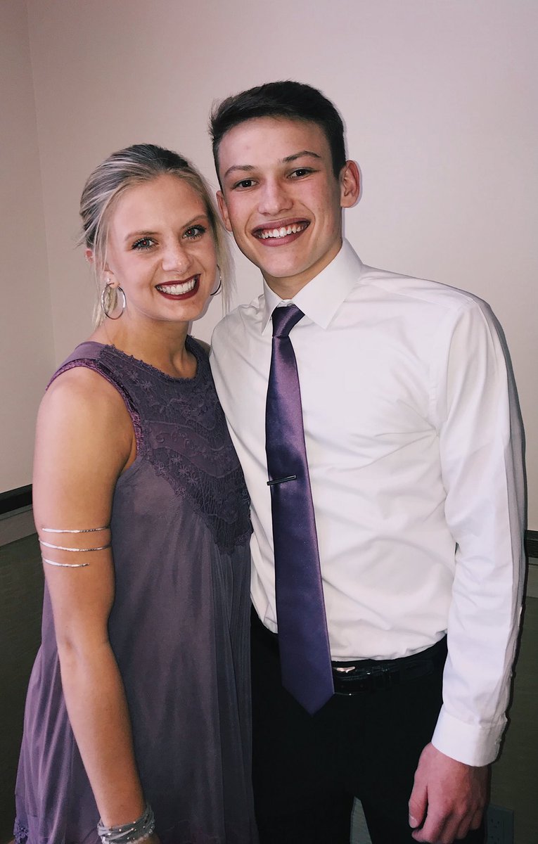 SarahSnelling14's tweet photo. Big happy birthday to my best friend on his 18th bday!!!! Thank you for being an extraordinary person &amp; loving me everyday. Hope you have the best day ever 💗 https://t.co/RHwMC9lc7Q