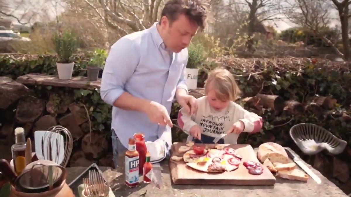 Jamie Oliver on Twitter "Throwback to The Return of the Naked Chef! 😎 Jamie & his little helper