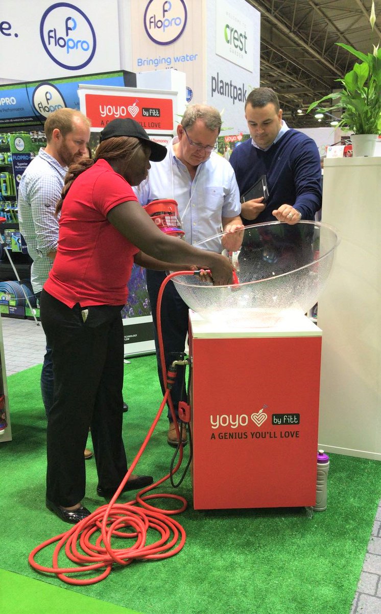 FITTGroup's tweet photo. La fiera di @Glee_Birmingham, appena conclusasi, ha dato modo di conoscere l’innovativo sistema estensibile per l’irrigazione YOYO. Guarda le foto con alcuni dei momenti più belli. 

#YOYO #YOYObyFITT #FITT #NTS #GleeBirmingham2018 #GleeBirmingham #Glee #Birmingham #GreenLife #UK https://t.co/qe4E5aRWLq