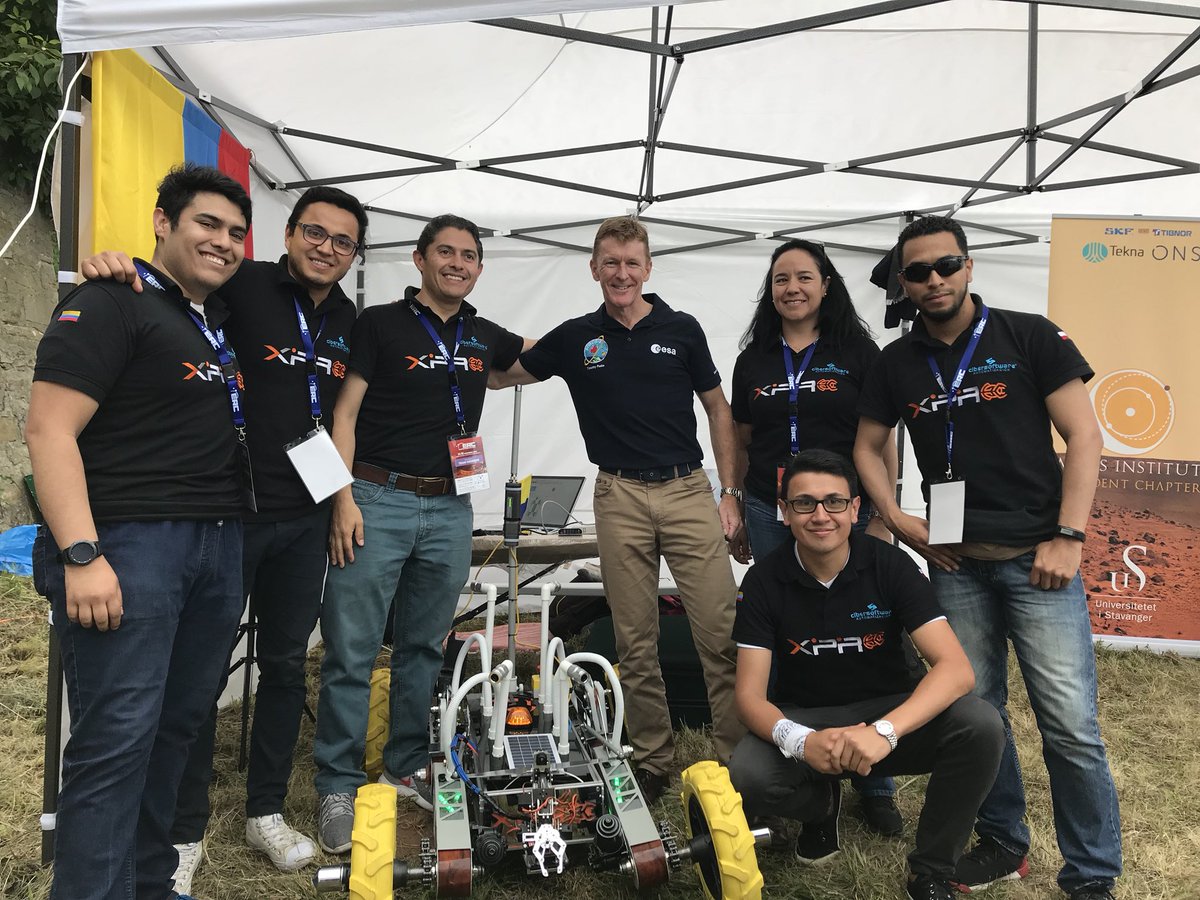 Inspiring day in #Poland at the European Rover Challenge finals #ERC2018, looking at innovative designs from 16 international teams. 3D printing, AI, LIDAR mapping, full autonomy...this is serious stuff!