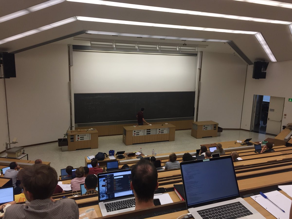 SquidSchools's tweet image. Closing our summer school with Damian Steiger and Thomas Häner. #ShorAlgorithm #GroverAlgorithm