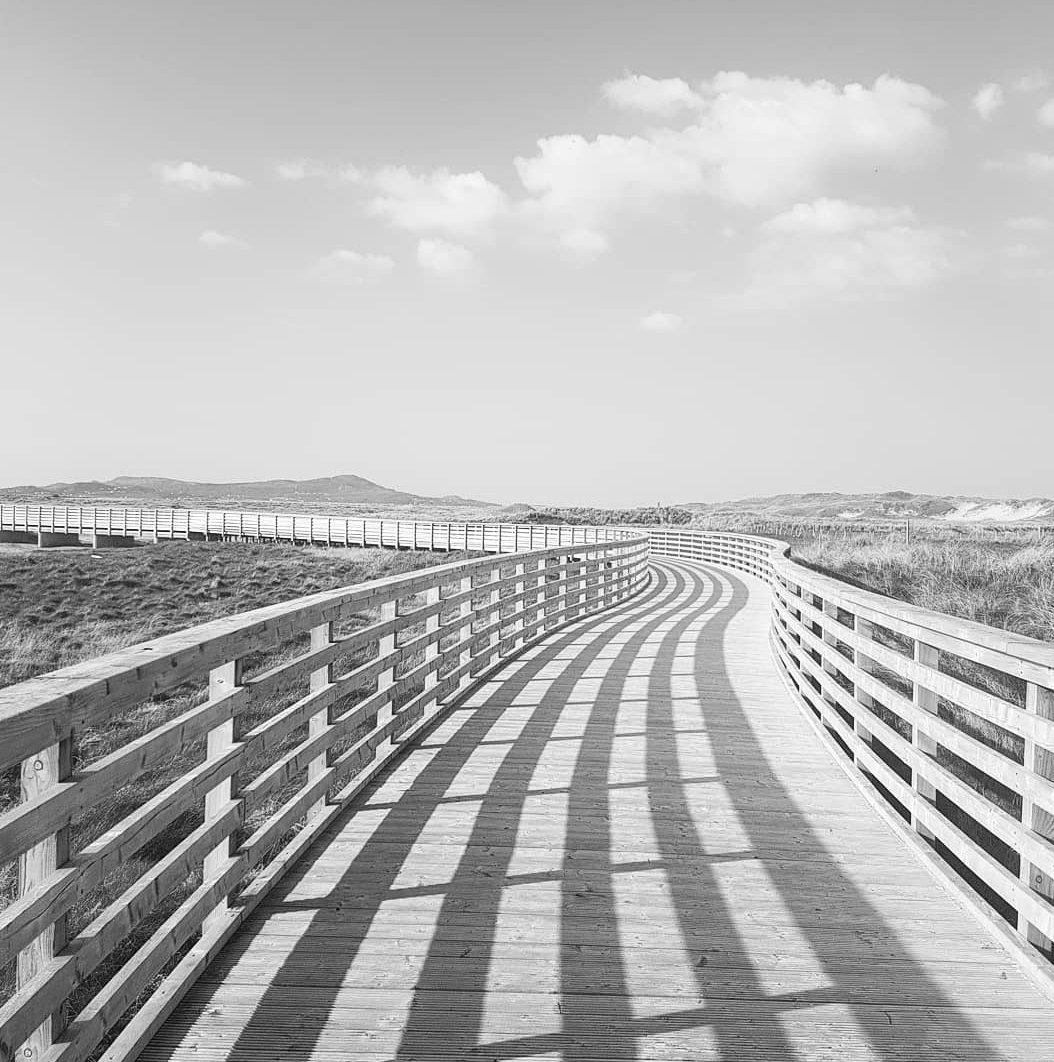 MindingMeLk's tweet photo. Day 4/7 #blackandwhitechallenge
No People
No explanation
Thank you @FloorItLk for the nomination
I nominate @Lemontree_lk
#mindingmelk #myfavouriteplace #memories #metime https://t.co/I0VGYAitKc
