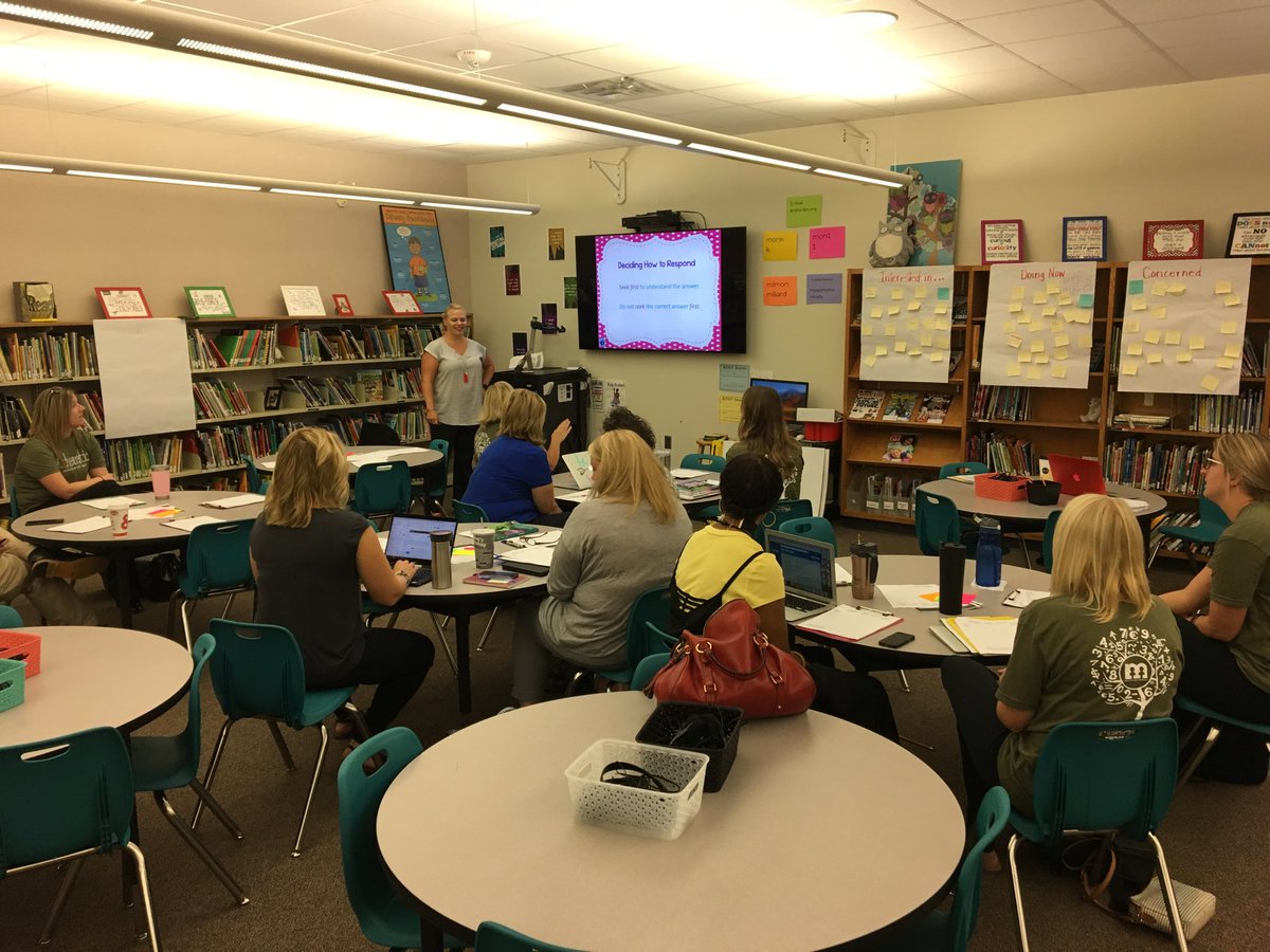 matthewjscott1's tweet photo. Kicking off day #2 @MontclairElem ! Discussing inquiry in the math classroom. Teacher/admin collaboration is important with developing systems for continual learning! @sekiebler @MPSElemEd #mpsmathgenius #mpsmathmindset https://t.co/Mp8eB4DhKz