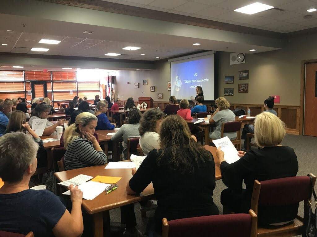 Thank you to all our freshmen parents for attending this year's Freshmen Counselor Cup! We hope you walked away with some valuable information to use.  We are excited to work with our freshmen class!
