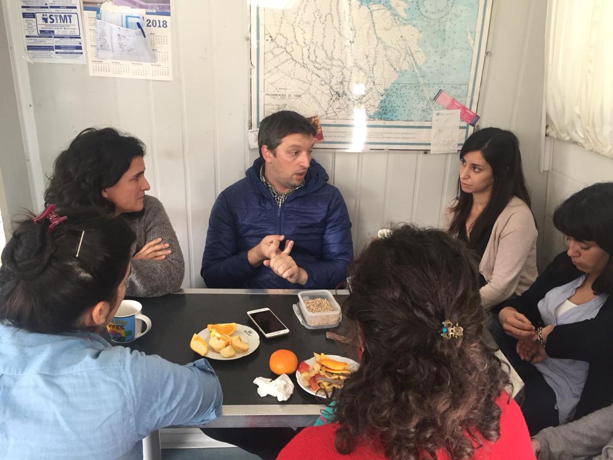 josephsredni's tweet photo. Acompañamos a @CaracolTV en la realización de un documental sobre la vida y la salud en nuestras islas.
#primerolasalud
#plandemanejodeldelta
@MunicipioTigre @ZamoraJulio @Fercampdepadros @ManonellasJulio @paovillalbaisla @YesiUrriche @MiliOvide @Diegolmorera @vazquezmontoto https://t.co/tBD7lWNk25