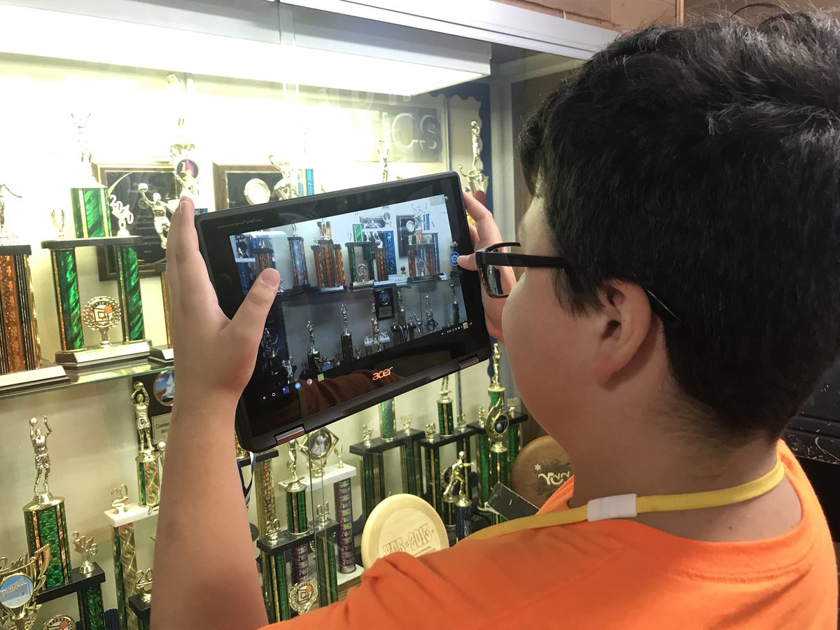 SpoFJH's tweet photo. The creative juices are flowing this morning in part two of our #WeAreFirebirds Photography Scavenger Hunt! https://t.co/WYBRzofqBT