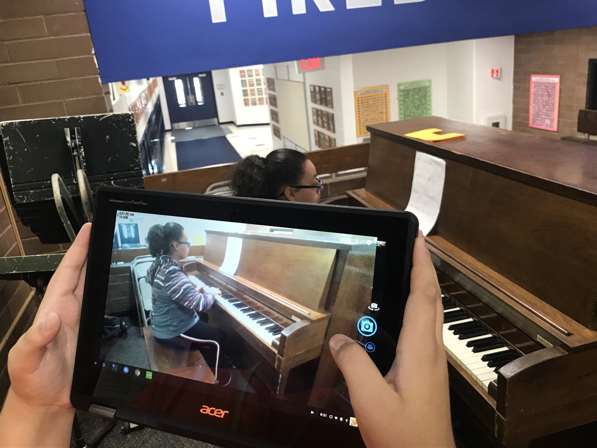 SpoFJH's tweet photo. The creative juices are flowing this morning in part two of our #WeAreFirebirds Photography Scavenger Hunt! https://t.co/WYBRzofqBT
