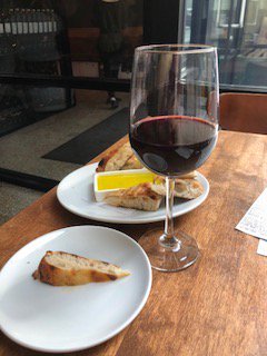 A rainy weekend is a perfect weekend for eating. Where to go? We know...
richmondnavigator.com/tastebudz/t_1/…