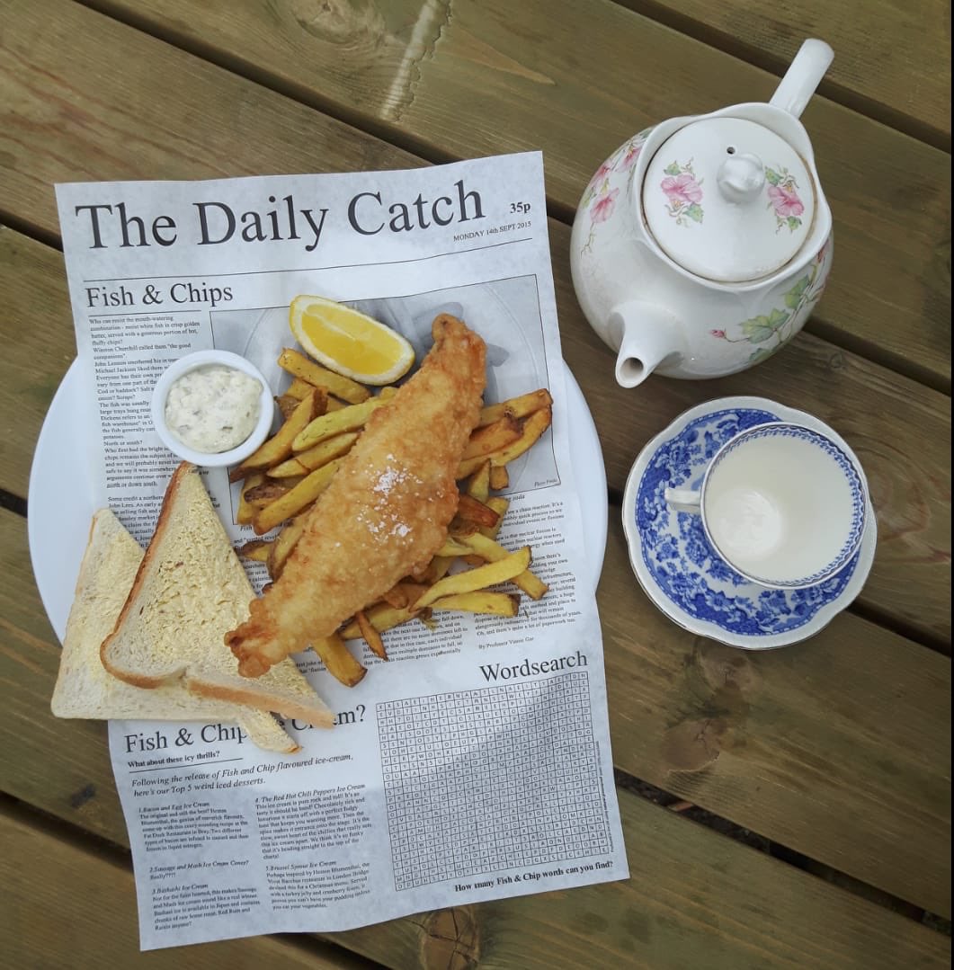 TheFull_Moon_'s tweet photo. Lunch Time Special! #FishandChips, Bread and Butter and a Pot of #Tea for just £6.95. Only from 12-2.30pm, Tuesday-Saturday https://t.co/9zmA5XdMDg