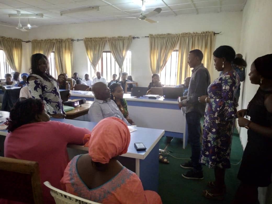ibkasim4real's tweet photo. #WHO_Plateau: October 2018 SIPDs State Level Training was a success...#Plateau_Team getting set. Parents/Caregivers to avail their wards for H2H immunization. #FixedPost<1
#SupportImmunization @WHONigeria @alemuw1 @BrakaFiona @DrRichardBanda @KulchumiIsaHamm @NjieAlpha https://t.co/yrOoSJnE31