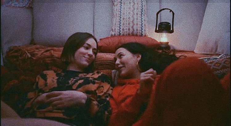 Iuvkcc's tweet image. quero muito esse casal na season 3