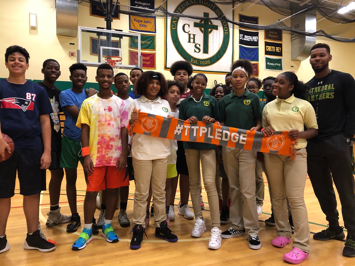 CHSBoston's tweet image. We took the @ThinkTaylorORG @MIAA033 #TTPledge in support of #ConcussionAwareness. Now it&apos;s YOUR turn. 

#Educated, #Honest, #Supportive.