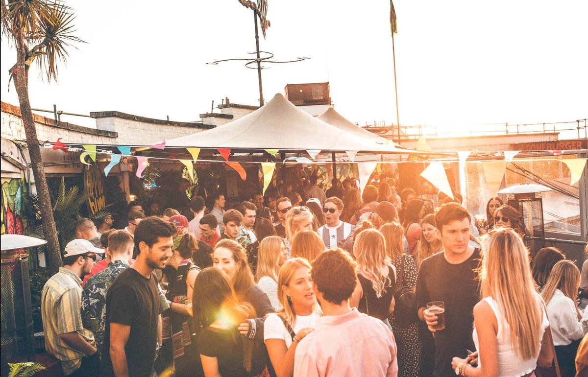 IntentProd's tweet image. Party al fresco @pow_london this evening and stay dry!

facebook.com/events/2753243…