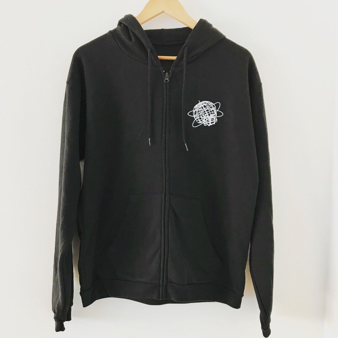 BeavertownBeer's tweet photo. If you missed out on the Merch at the Extravaganza this year then weβve got you sorted! All of the merch for sale at the event is available on our webshop while stocks last #Beaverex18 https://t.co/6VysD8WWuh