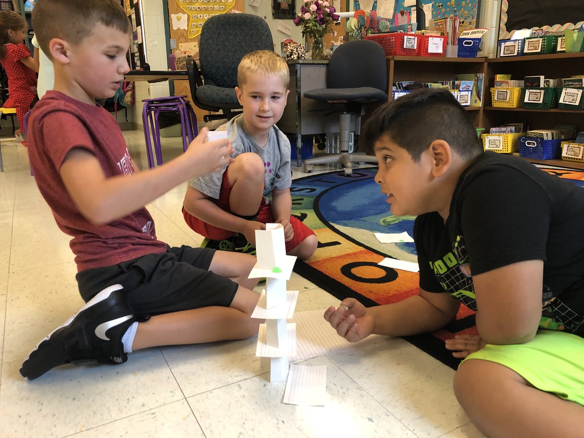 MrsLRutledge's tweet image. We are loving Dot Day and are trying to build the tallest dot tower! #CPESchampioncheetahs #stemfridays #dotday