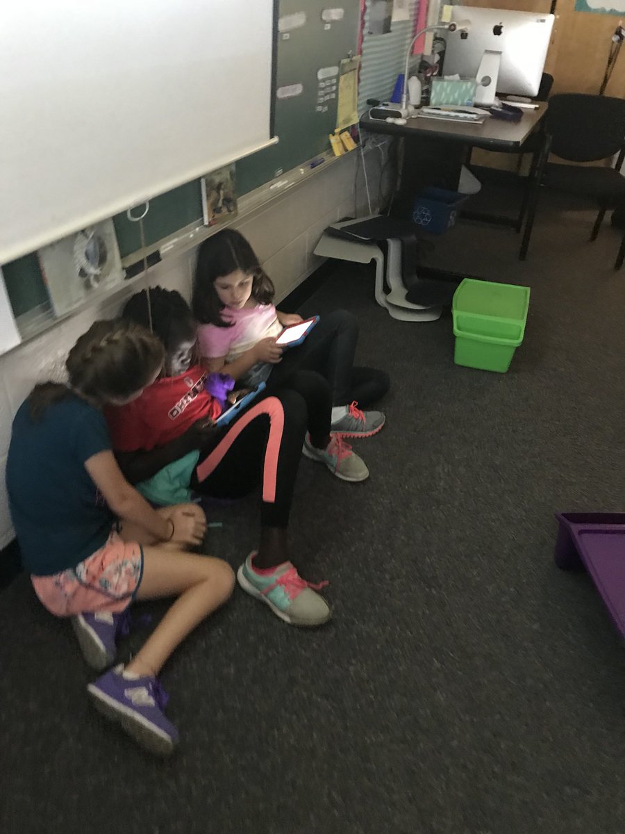 mrshuber213's tweet photo. Working perseverance and teamwork as we use our mathematical thinking to escape out of the room! https://t.co/z6AGg4TJ8R