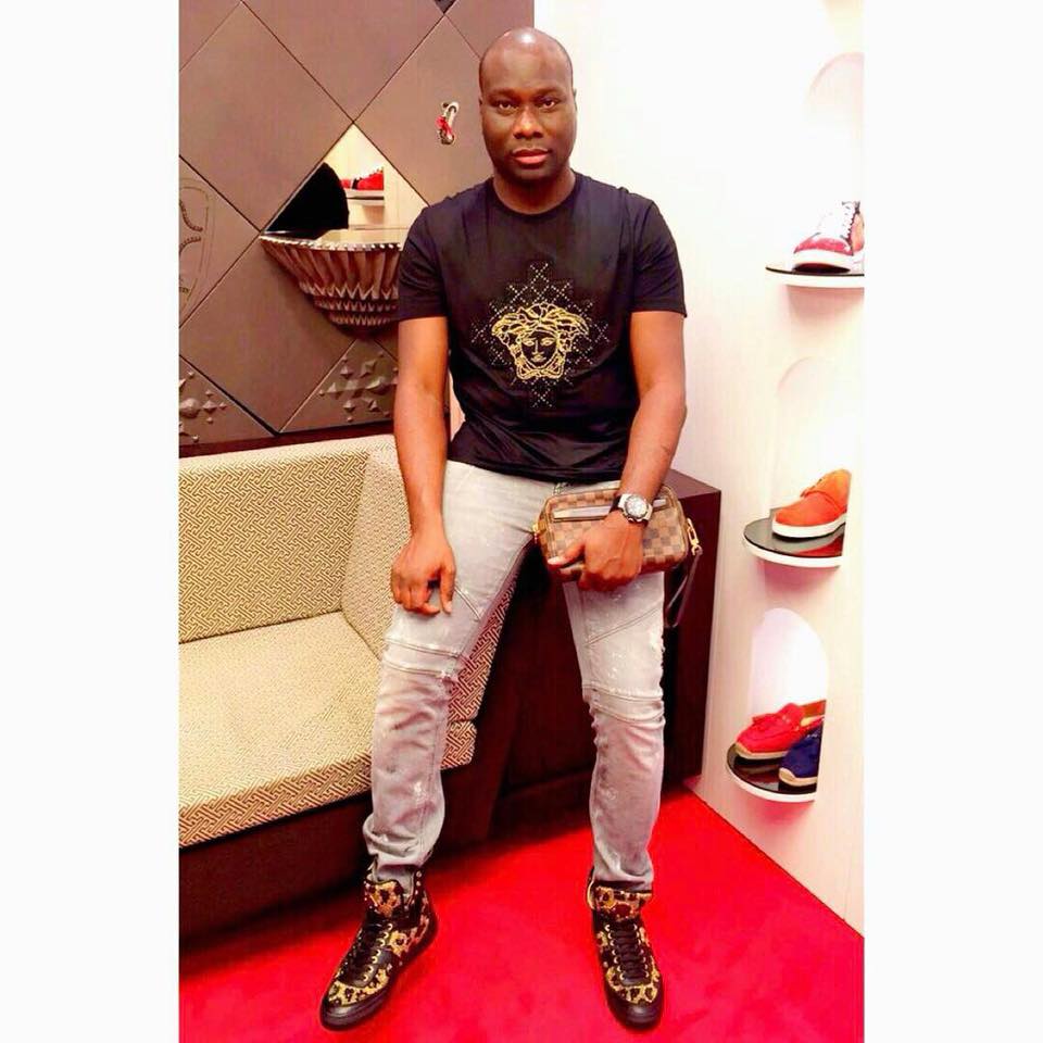 WanyeTim's tweet image. 