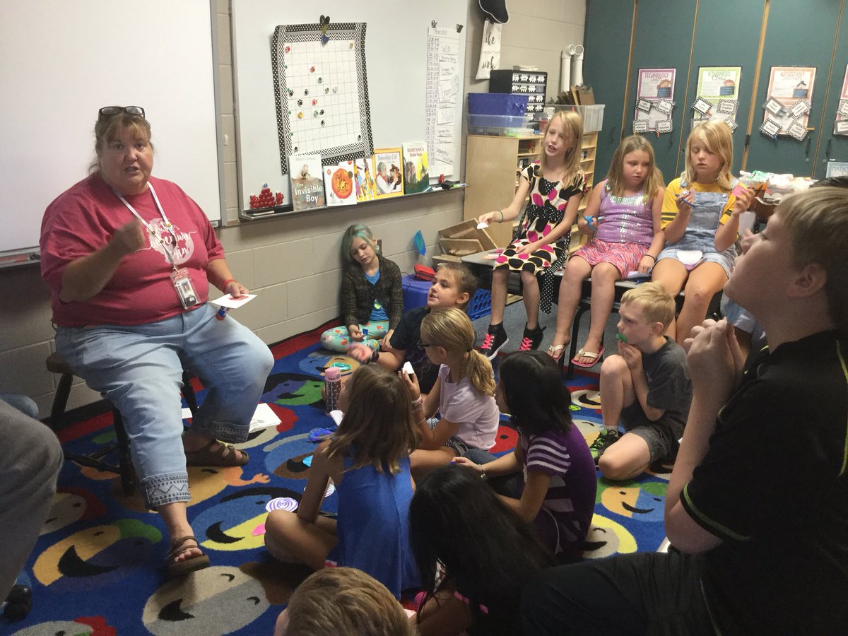 donlin_trish's tweet image. #DotDay18. #fractions #teach4me