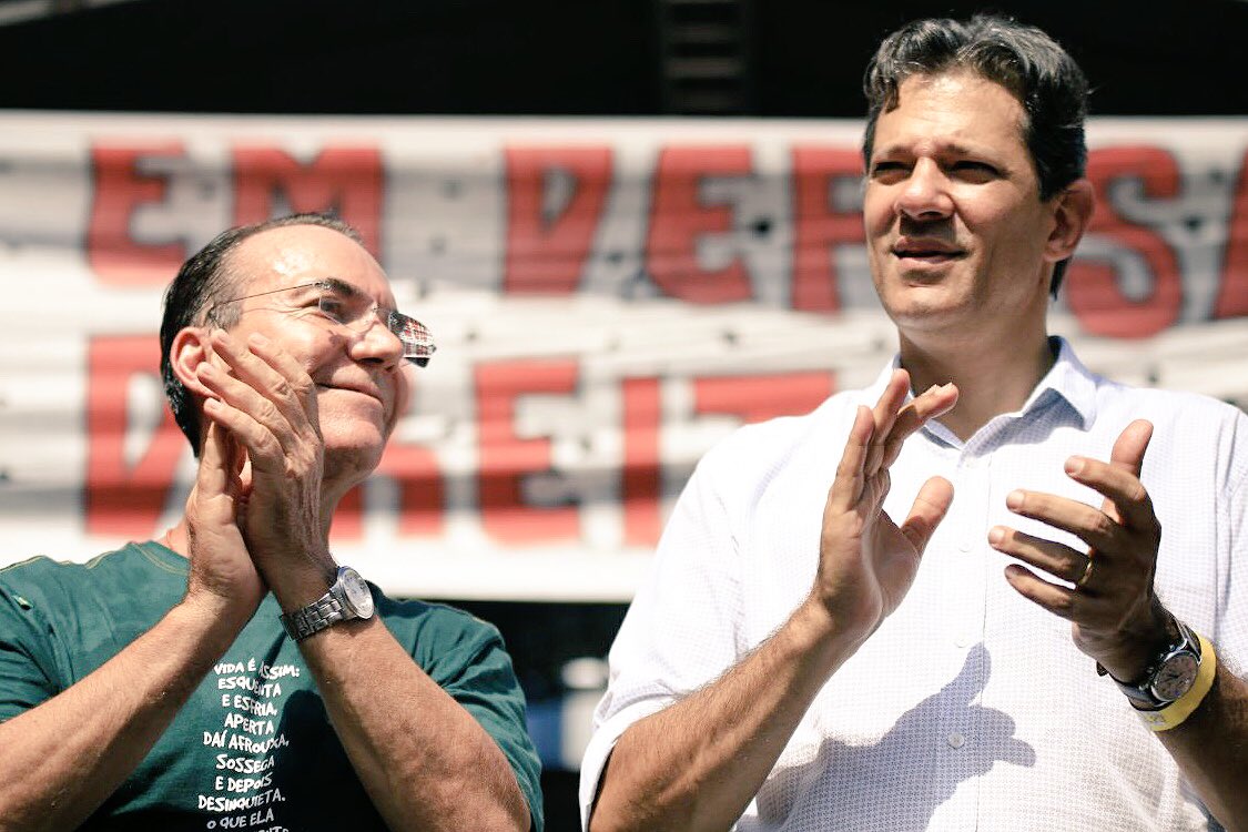 deciolimapt's tweet photo. Acabo de receber a ligação do @Haddad_Fernando nosso próximo presidente da República estará em Santa Catarina na terça-feira. Vamos fazer grandes atos p/ recebê-lo. É chegada a hora de renovar SC e devolver o Brasil ao povo brasileiro. @fernandohaddadoficial #HaddadÉLula13 https://t.co/k1YMtR4AMa