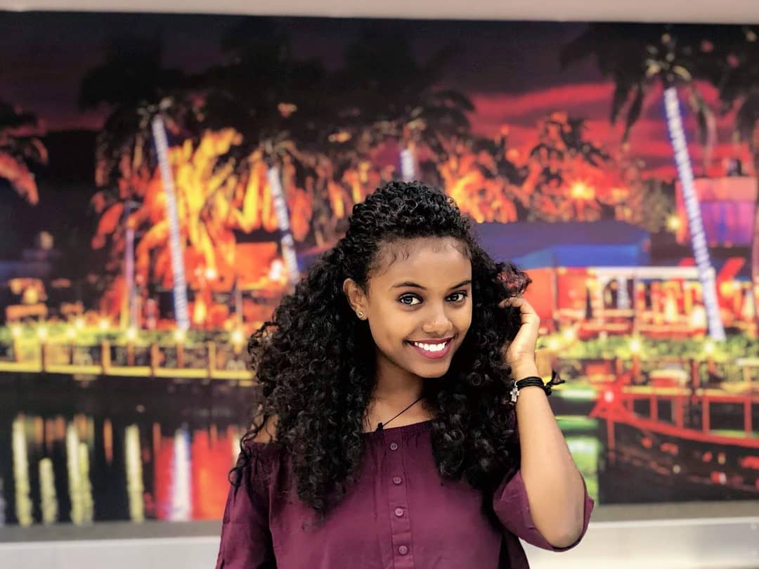 EthiopianVibes's tweet photo. Shouts out To The beautiful &amp; Lovely Ethiopian Girl @redeat_hable
O N E L O V E ❤ E T H I O P I A E  🇪🇹

#Ethiopian #Addis #USA #tigrai #habesha #Israeli #Ethiopian_vibes #Ethiopian_dance #Dubai #Ethiopian_music #Ethiopian_fun #Redeat #Reggaebeachfest  #fridayvibes #Friday https://t.co/mvEFiAnj9z