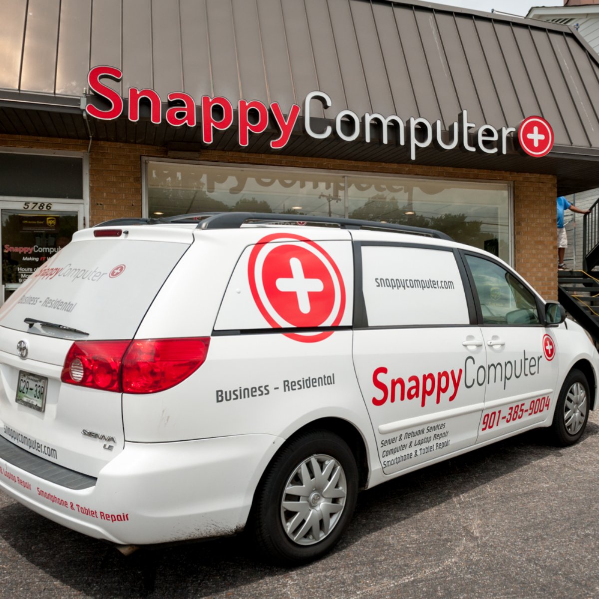 snappycomputer's tweet image. When you see our car, you know your problems are about to be solved. #SnappyComputer #MakeITWork #HereforYou